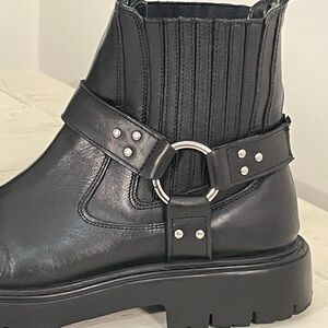 Classic Moto/Biker Chelsea Boots